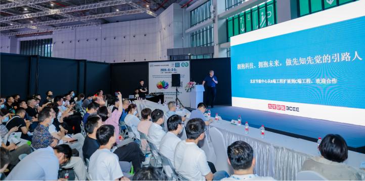 智慧与绿色并行，2024上海暖通舒适系统展——汇聚行业精英，引领技术新风潮